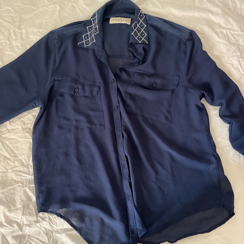 Abercrombie and finch sheer, button up blouse